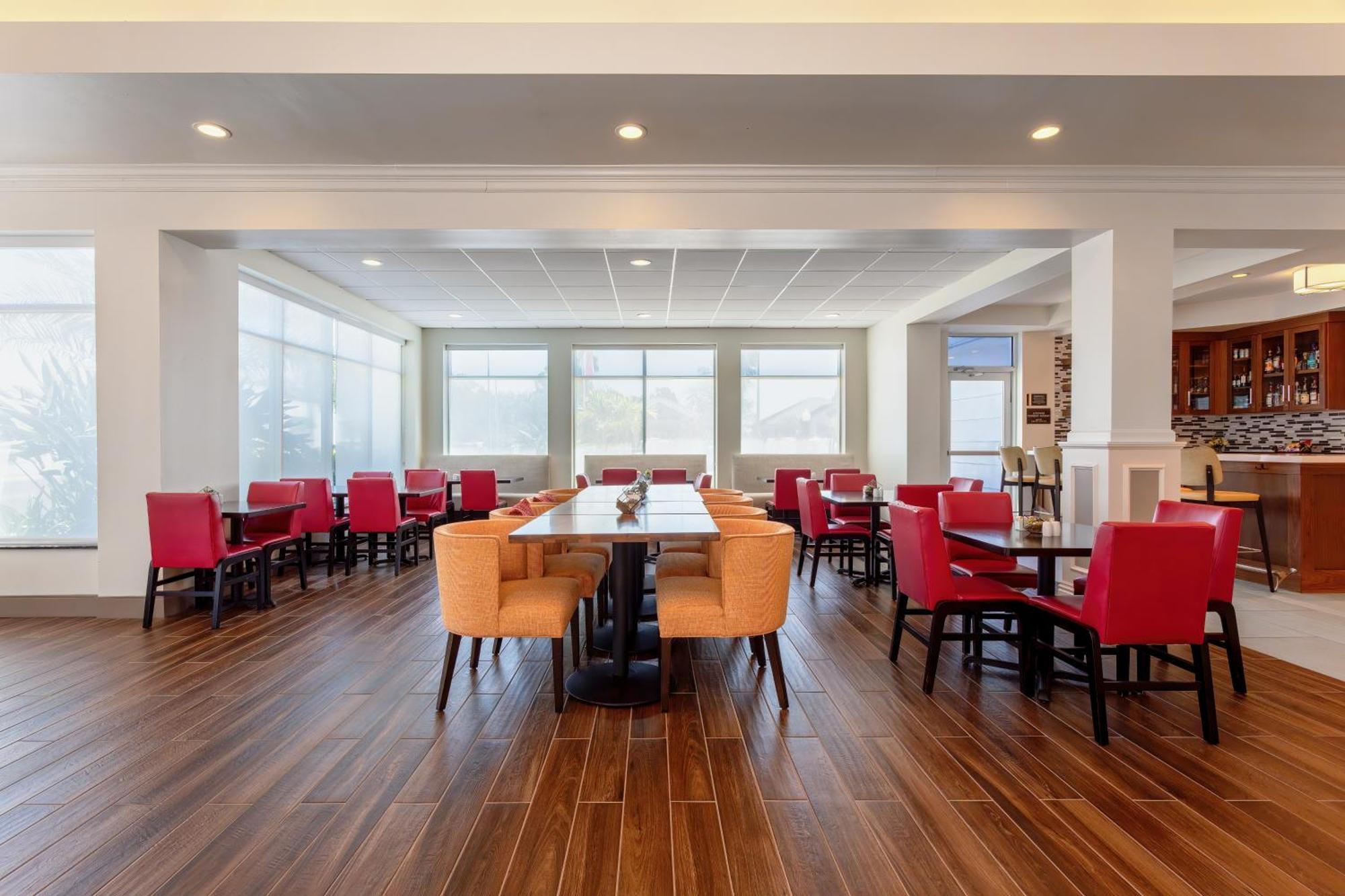 Hilton Garden Inn Tampa Northwest/Oldsmar Exteriör bild